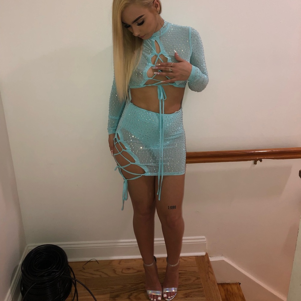 Brighten Me Up rhinestone fashion nova set. wore1X